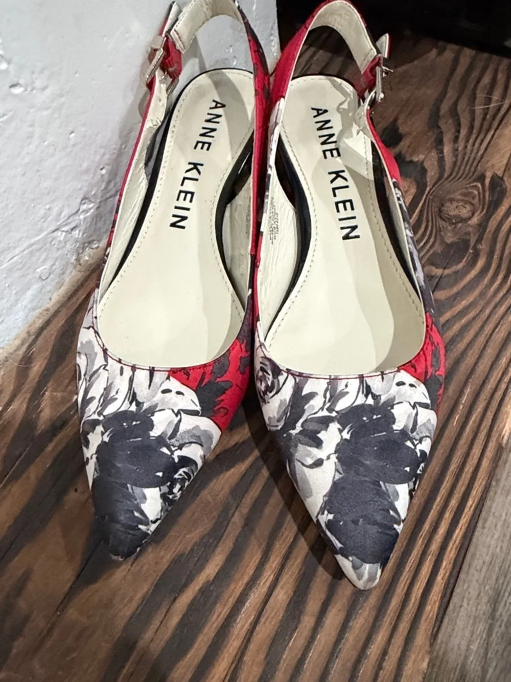 Anne Klein Red and Black Floral Pointed Slingback Kitten Heel Pumps